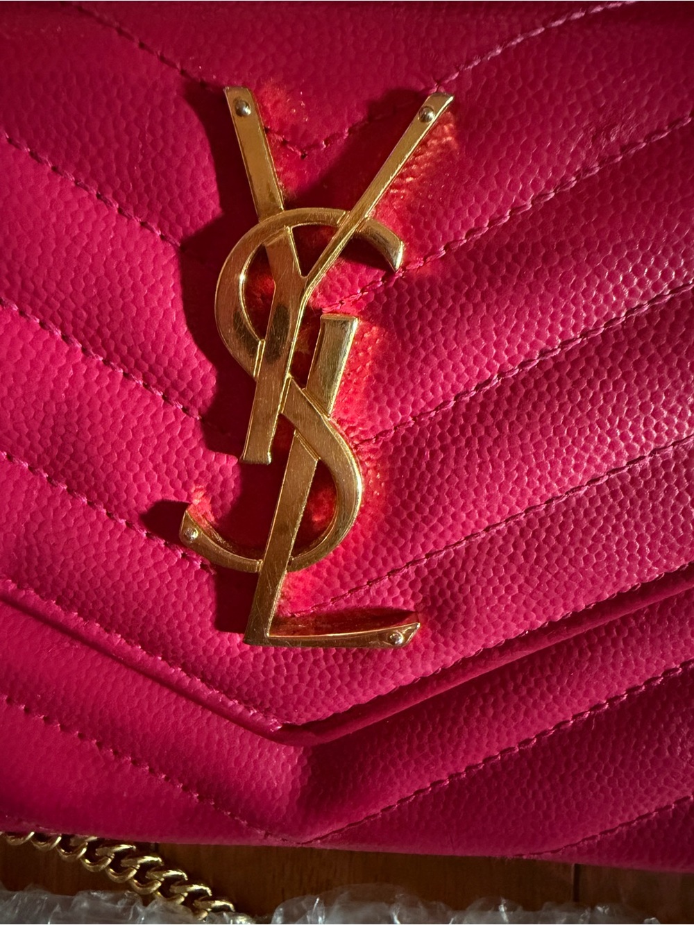 YSL Hot Pink Clutch with gold chain - Picture 2 of 13